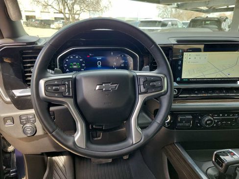 Used 2023 Chevrolet Silverado 1500 LT Trail Boss w/ Protection Package image 11