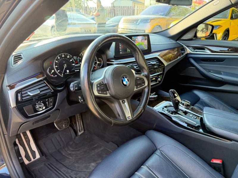 Used 2018 BMW M550i xDrive AWD/4WD image 14