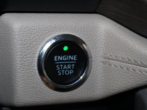 Used 2024 Ford Expedition Limited RWD image 42