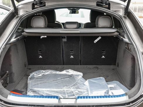 New 2026 Mercedes-Benz GLE 53 AMG 4MATIC Coupe image 26