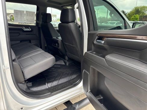 Used 2022 Chevrolet Silverado 1500 RST AWD/4WD image 31