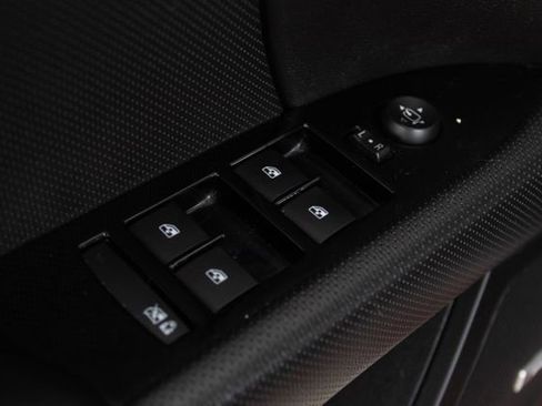 Used 2017 Cadillac XTS Luxury image 21