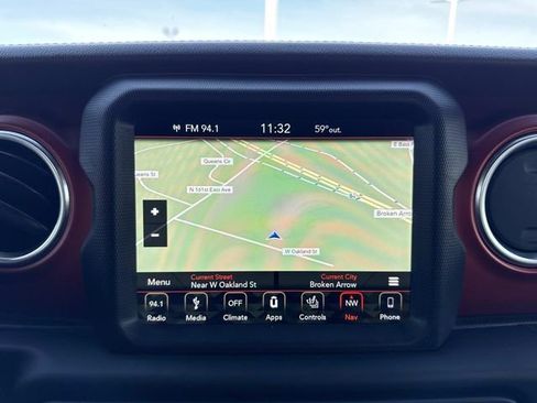 Used 2018 Jeep Wrangler Unlimited Rubicon image 23