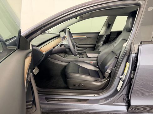 Used 2023 Tesla Model 3 Performance image 21