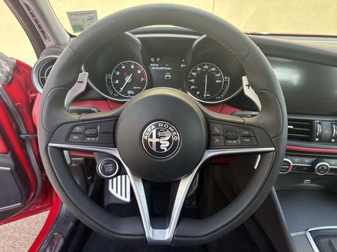 Used 2019 Alfa Romeo Giulia Ti Sport w/ Quick Order Package 22U Sport image 22