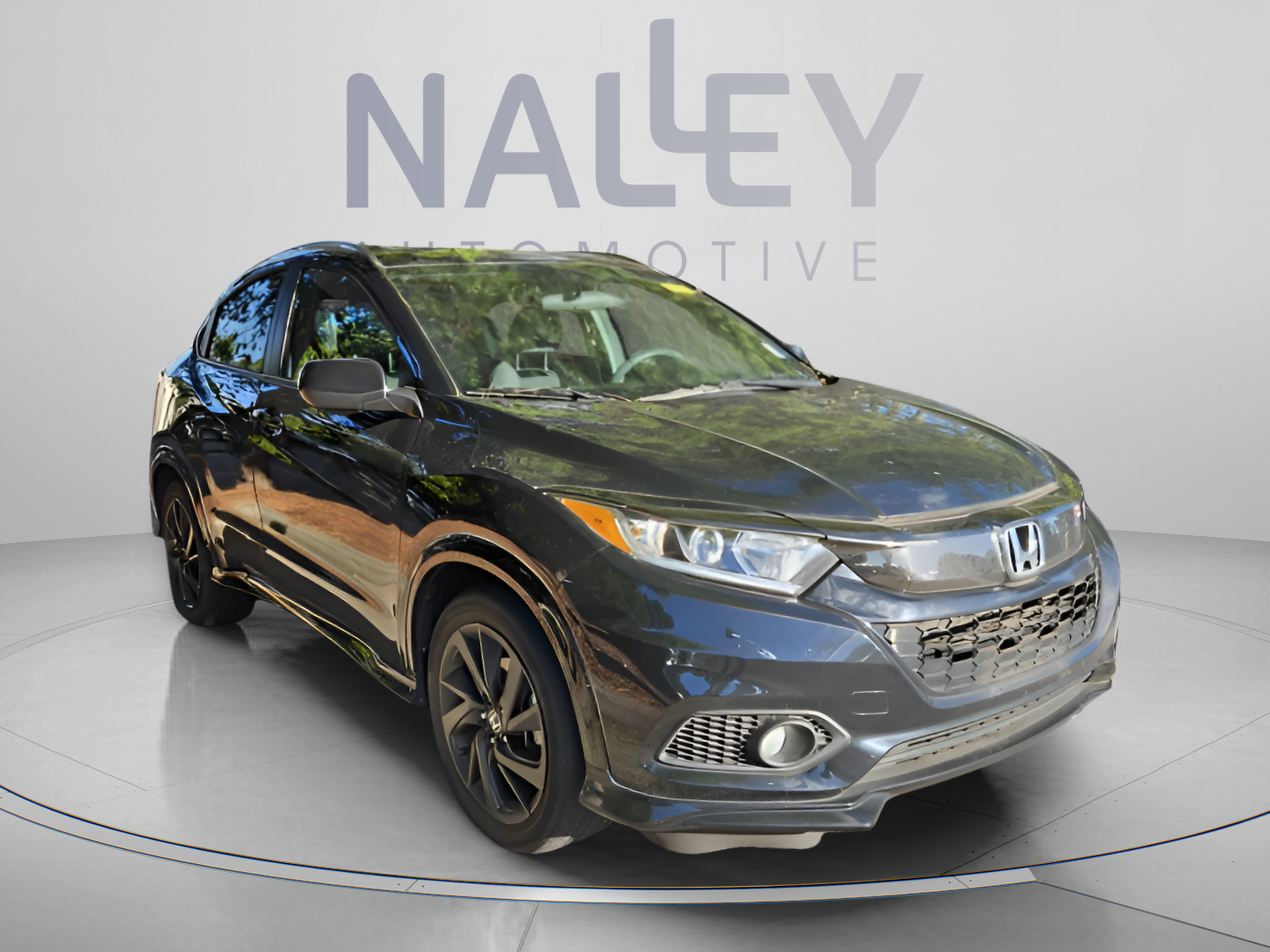 Used 2021 Honda HR-V Sport image 3