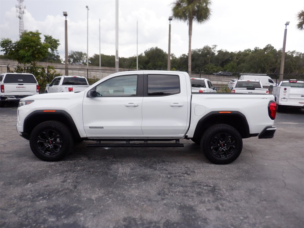 Used 2025 GMC Canyon Elevation w/ Convenience Package AWD/4WD image 3