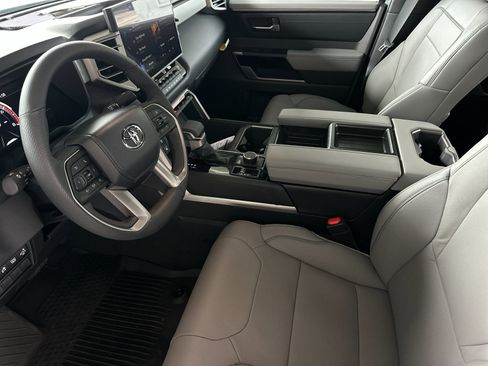 New 2026 Toyota Tundra Limited image 9
