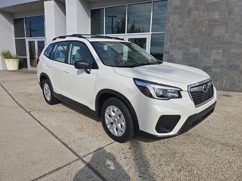 Used 2021 Subaru Forester image 2