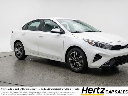 Used 2024 Kia Forte LXS FWD image 1