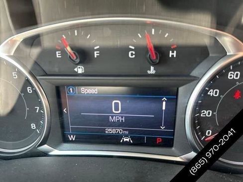 Used 2024 GMC Terrain SLE image 15