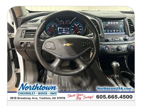 Used 2017 Chevrolet Impala LT image 13