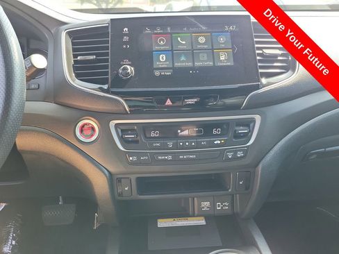 Used 2023 Honda Passport TrailSport image 15