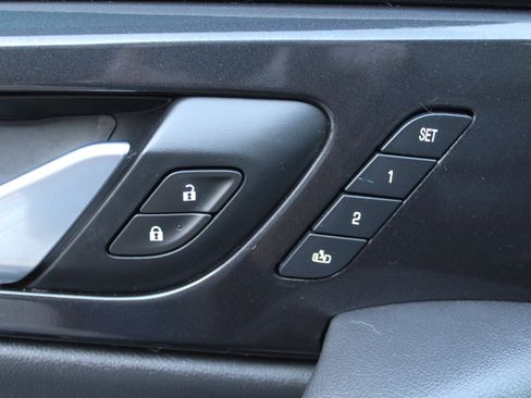 Used 2020 Chevrolet Blazer RS image 32