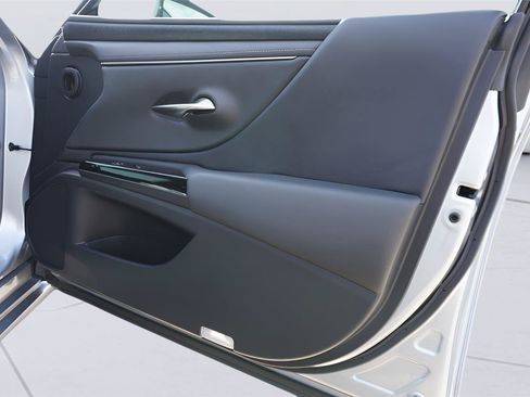 Used 2022 Lexus ES 350 w/ Premium Package FWD image 25