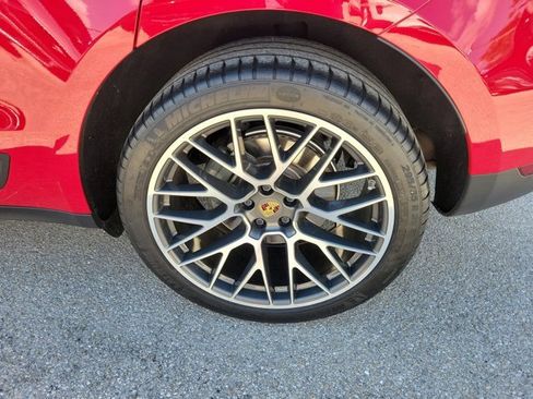 Used 2020 Porsche Macan S image 9