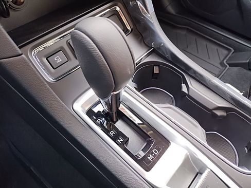 Used 2026 Subaru Ascent Limited image 33