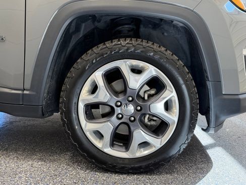 Used 2021 Jeep Compass Limited AWD/4WD image 14