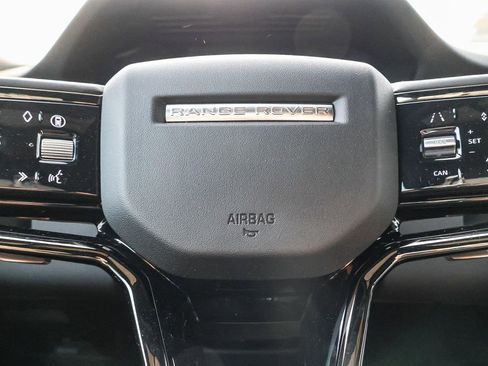 New 2026 Land Rover Range Rover Evoque Dynamic SE image 37