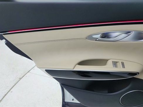 Used 2026 Genesis GV70 2.5T image 32