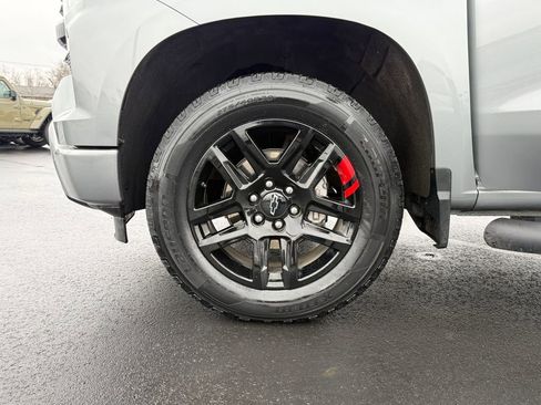 Used 2023 Chevrolet Silverado 1500 RST w/ Redline Edition image 11