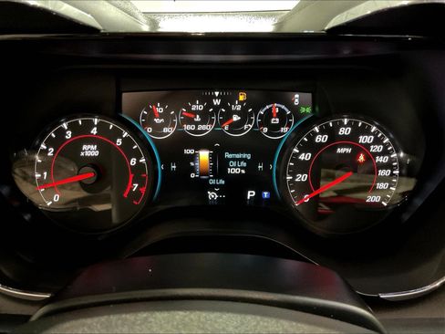 Used 2017 Chevrolet Camaro SS RWD image 12