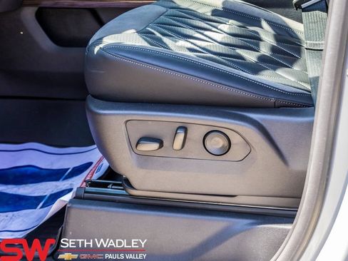 New 2025 Chevrolet Silverado 1500 RST AWD/4WD image 31