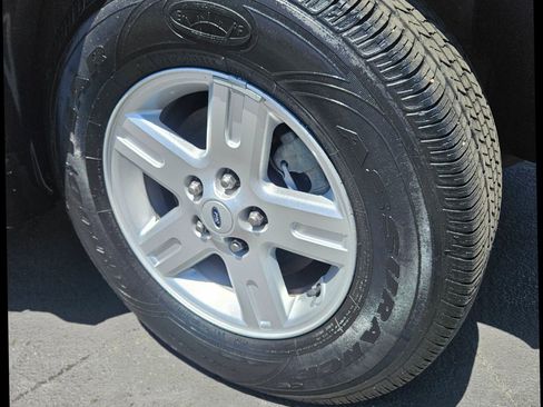 Used 2008 Ford Escape Hybrid Sport Utility 4D image 19