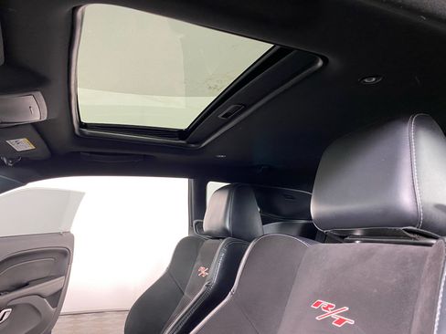 Used 2015 Dodge Challenger R/T Plus RWD image 3
