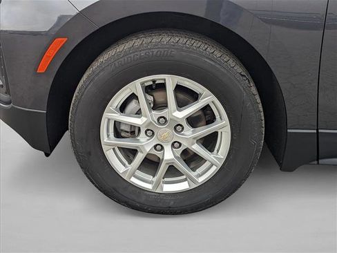 Used 2022 Chevrolet Equinox LS w/ LS Convenience Package image 23