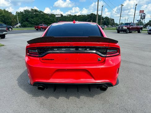 Used 2019 Dodge Charger Scat Pack image 4