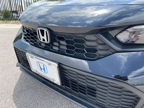 Used 2025 Honda Civic Sport image 15