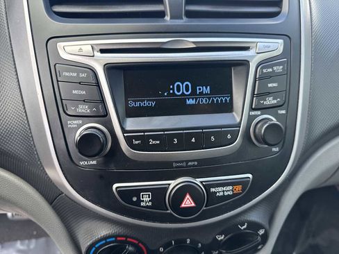 Used 2017 Hyundai Accent SE image 23