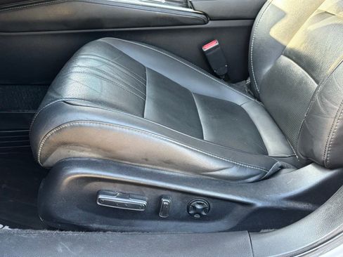 Used 2021 Honda Accord EX-L image 12