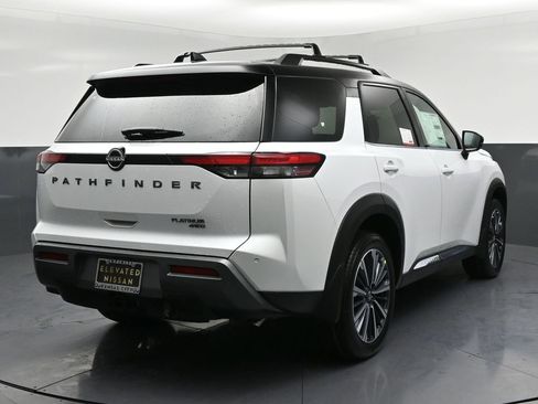 New 2026 Nissan Pathfinder Platinum AWD/4WD image 4