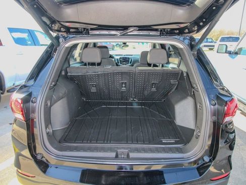 Used 2022 Chevrolet Equinox LT image 5