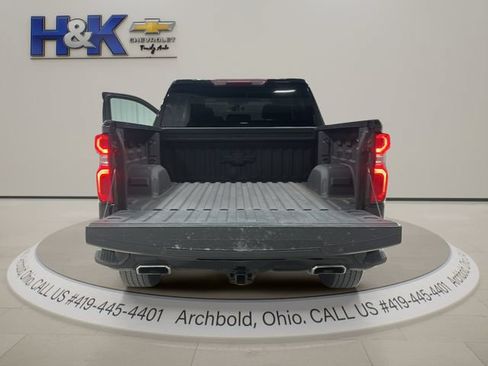 Used 2021 Chevrolet Silverado 1500 Custom AWD/4WD image 26