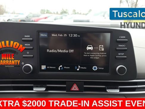 New 2026 Hyundai Elantra Sport FWD image 18