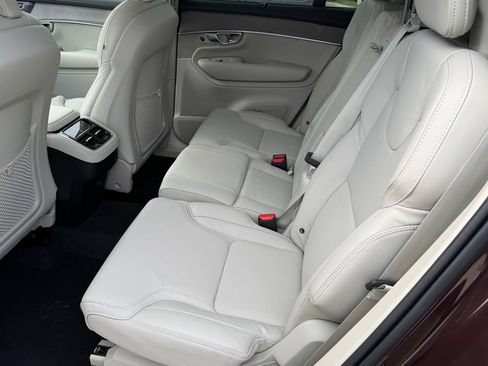 New 2026 Volvo XC90 B6 Ultra w/ Protection Package Premier AWD/4WD image 21