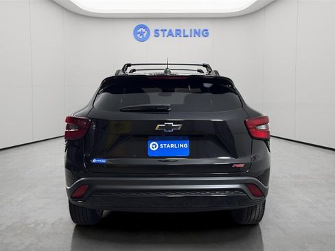 Used 2024 Chevrolet Trax RS w/ Driver Confidence Package image 7