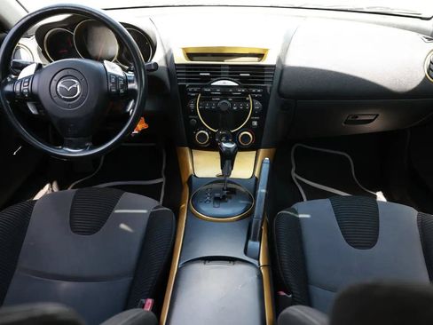 Used 2006 MAZDA RX-8 w/ Touring Pkg RWD image 2