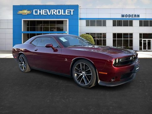 Used 2018 Dodge Challenger R/T Scat Pack image 6