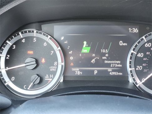 Certified 2023 Toyota Highlander L image 12