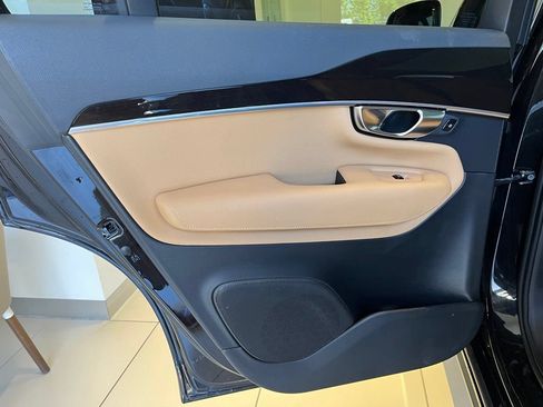 Used 2019 Volvo XC90 T6 Momentum w/ Protection Package AWD/4WD image 28