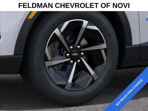 New 2026 Chevrolet Equinox EV LT FWD image 10