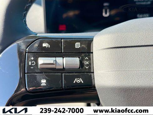 New 2026 Kia Sorento S FWD image 34
