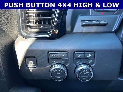 New 2026 GMC Sierra 1500 AT4 w/ AT4 Premium Package image 20