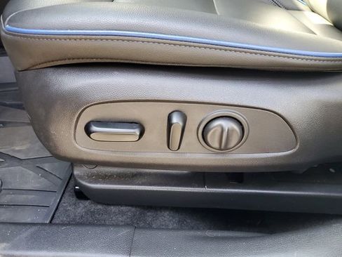 Used 2024 Buick Envista Sport Touring w/ Convenience I Package image 16