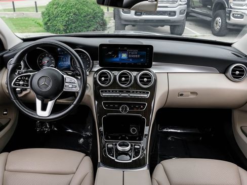 Used 2019 Mercedes-Benz C 300 Sedan image 9