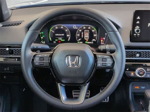 Used 2025 Honda Civic Sport image 25